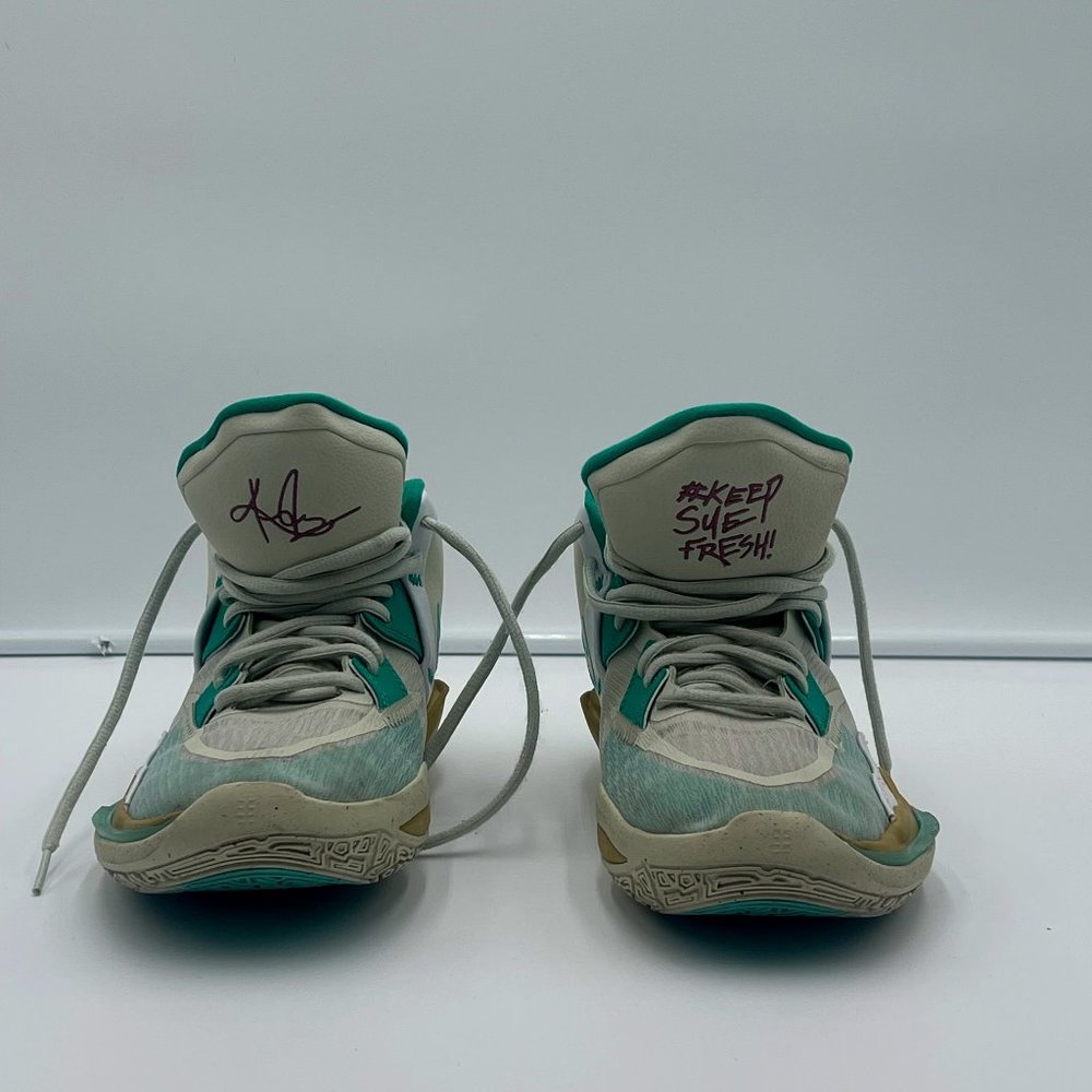 Size 7Y Nike Kyrie Infinity "Sue Bird" Basketball Shoes Golden Tribute